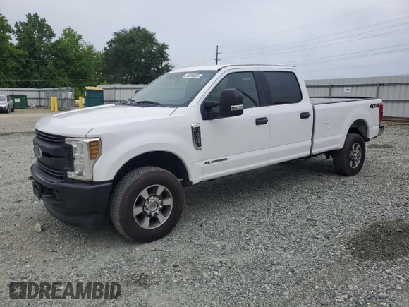 2019 Ford F-350 Platinum with VIN 1FT7W3BT3KEC81402, listed as a Copart auction lot 59869025 with 156,788 mi miles and Clean title. Bid and sale history available at DreamBid. Image 1.