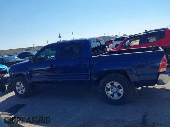 2008 Toyota Tacoma PreRunner with VIN 5TEJU62N28Z544094, listed as a IAAI auction lot 41633120 with 165,795 mi miles. Bid and sale history available at carsss.com. Image 15.