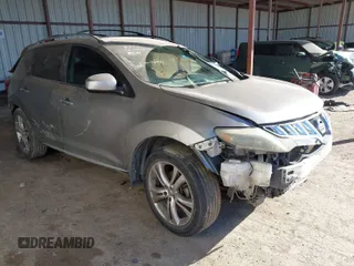 2010 Nissan Murano SL with VIN JN8AZ1MWXAW116971, listed as a IAAI auction lot 41725764 with 197,295 mi miles. Bid and sale history available at carsss.com. Image 1.