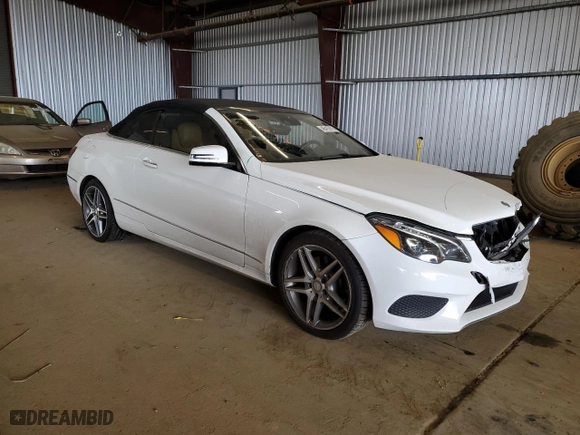 2014 Mercedes-Benz E-Class E 350 with VIN WDDKK5KF7EF247608, listed as a Copart auction lot 46415675 with 111,390 mi miles and Salvage Title. Bid and sale history available at carsss.com. Image 4.