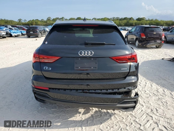 2024 Audi Q3 S line Premium z VIN WA1DECF32R1023321, wystawiony jako Copart lot #51187225 z przebiegiem 13 299 mil mil oraz Nie do naprawy. Historia ofert i sprzedaży dostępna na DreamBid. Obrazek 6.