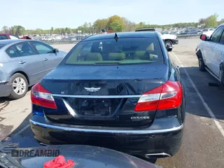 2013 Hyundai Genesis 3.8L with VIN KMHGC4DD3DU221080, listed as a IAAI auction lot 41931903 with 136,532 mi miles and . Bid and sale history available at DreamBid. Image 16.
