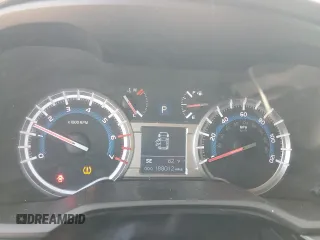 2015 Toyota 4Runner SR5 with VIN JTEZU5JRXF5101804, listed as a Copart auction lot 52541795 with 188,012 mi miles and Clean title. Bid and sale history available at DreamBid. Image 9.