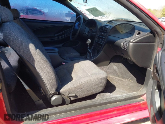 1996 Ford Mustang with VIN 1FALP4044TF203127, listed as a IAAI auction lot 41887713 with 86,008 mi miles. Bid and sale history available at carsss.com. Image 5.