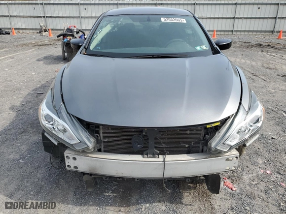 2017 Nissan Altima 2.5 S with VIN 1N4AL3AP2HN332938, listed as a Copart auction lot 52932665 with 110,213 mi miles and Clean Title. Bid and sale history available at carsss.com. Image 5.