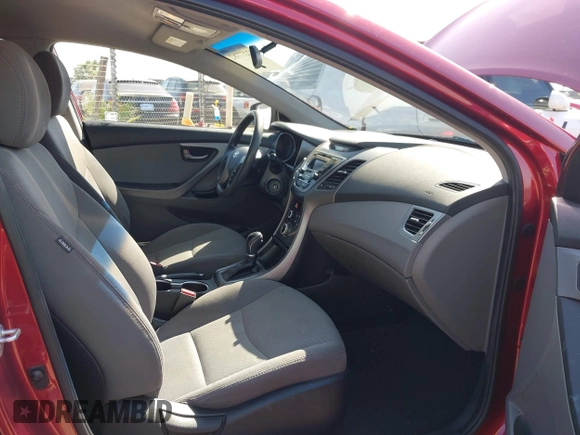 2015 Hyundai Elantra SE z VIN 5NPDH4AE0FH572449, wystawiony jako IAAI lot #42277782 z przebiegiem 128 619 mil mil oraz . Historia ofert i sprzedaży dostępna na DreamBid. Obrazek 5.