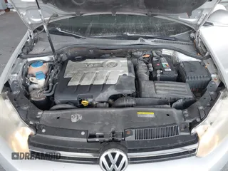 2014 Volkswagen Jetta SportWagen TDI with VIN 3VWPL7AJ0EM613453, listed as a IAAI auction lot 41637676 with 177,669 mi miles. Bid and sale history available at carsss.com. Image 10.