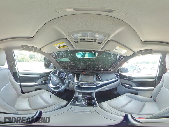 2018 Toyota Highlander SE with VIN 5TDKZRFH2JS264593, listed as a Copart auction lot 64802545 with 87,579 mi miles and Salvage title. Bid and sale history available at DreamBid. Image 16.