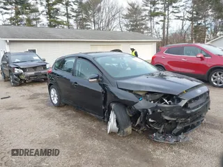 2015 Ford Focus SE with VIN 1FADP3K23FL373639, listed as a IAAI auction lot 41525834 with 62,170 mi miles. Bid and sale history available at carsss.com. Image 1.