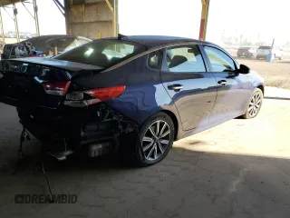 2019 Kia Optima S with VIN 5XXGT4L36KG356702, listed as a Copart auction lot 88163715 with 49,464 mi miles and Salvage Title. Bid and sale history available at carsss.com. Image 3.