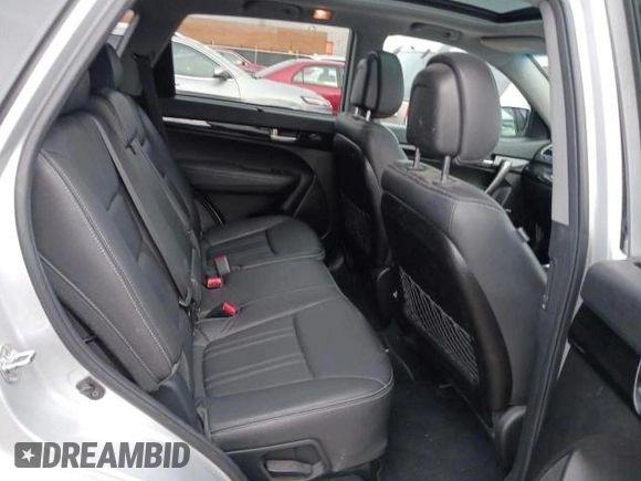 2014 Kia Sorento EX with VIN 5XYKU4A78EG524367, listed as a Copart auction lot 54801175 with 188,097 mi miles and Clean Title. Bid and sale history available at carsss.com. Image 6.