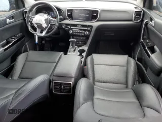2022 Kia Sportage EX with VIN KNDPN3AC1N7995154, listed as a Copart auction lot 61597465 with 63,626 mi miles and Non repairable. Bid and sale history available at DreamBid. Image 8.