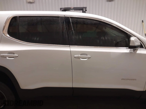 2017 GMC Acadia SLE with VIN 1GKKNKLA8HZ208925, listed as a IAAI auction lot 41618400 with 127,019 mi miles. Bid and sale history available at carsss.com. Image 14.