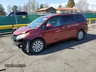 2014 Toyota Sienna LE with VIN 5TDJK3DC8ES073299, listed as a Copart auction lot 53903015 with 190,402 mi miles and Salvage title. Bid and sale history available at DreamBid. Image 1.