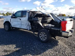 2022 Ford F-250 XL with VIN 1FT7X2B63NEG34856, listed as a Copart auction lot 70211314 with 30,919 mi miles and Salvage Title. Bid and sale history available at DreamBid. Image 2.