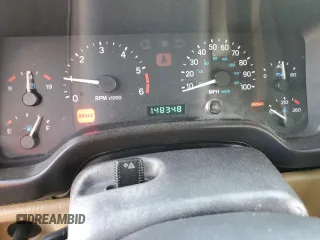 2000 Jeep Wrangler Sahara z VIN 1J4FA59S1YP746043, wystawiony jako Copart lot #58842665 z przebiegiem 148 348 mil mil oraz Szkoda całkowita • Salvage title. Historia ofert i sprzedaży dostępna na DreamBid. Obrazek 9.