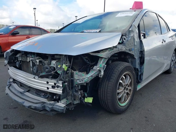 2017 Toyota Prius Prime Plus with VIN JTDKARFP8H3000837, listed as a IAAI auction lot 41899306 with 66,345 mi miles. Bid and sale history available at carsss.com. Image 6.