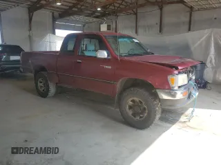 1997 Toyota T100 DX with VIN JT4UN22DXV0038731, listed as a Copart auction lot 52185665 with 268,281 mi miles and Salvage Title. Bid and sale history available at carsss.com. Image 4.