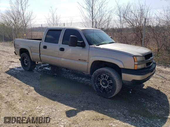 2003 Chevrolet Silverado 1500HD LS with VIN 1GCGK13U33F131230, listed as a Copart auction lot 52699415 with 237,280 mi miles and Salvage Title. Bid and sale history available at DreamBid. Image 4.