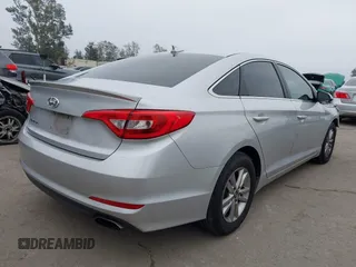 2016 Hyundai Sonata SE with VIN 5NPE24AF4GH376207, listed as a IAAI auction lot 42140797 with 133,138 mi miles and . Bid and sale history available at DreamBid. Image 4.