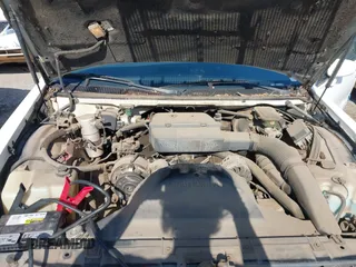 1992 Buick Roadmaster Ltd with VIN 1G4BT5370NR420376, listed as a IAAI auction lot 41963273 with 157,807 mi miles and . Bid and sale history available at DreamBid. Image 6.