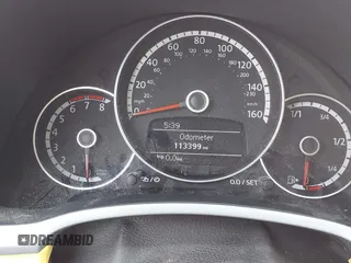 2013 Volkswagen Beetle 2.5L w/Sun/Sound/Nav with VIN 3VWJX7AT2DM680808, listed as a IAAI auction lot 42141906 with 113,399 mi miles and . Bid and sale history available at DreamBid. Image 15.