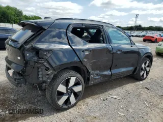 2023 Volvo XC40 Ultimate z VIN YV4ED3UM2P2109080, wystawiony jako Copart lot #58180915 z przebiegiem 20 137 mil mil oraz Szkoda całkowita • Salvage title. Historia ofert i sprzedaży dostępna na DreamBid. Obrazek 3.