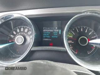 2014 Ford Mustang V6 with VIN 1ZVBP8EM2E5220391, listed as a IAAI auction lot 42160616 with 178,080 mi miles and . Bid and sale history available at DreamBid. Image 7.