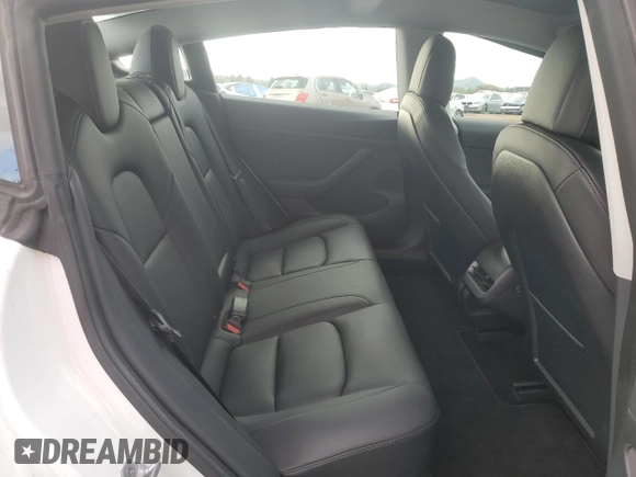 2022 Tesla Model 3 Long Range with VIN 5YJ3E1EB9NF207364, listed as a Copart auction lot 47368135 with 44,640 mi miles and Salvage Title. Bid and sale history available at DreamBid. Image 10.