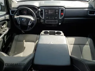 2018 Nissan Titan SV with VIN 1N6AA1EK7JN545339, listed as a Copart auction lot 63322154 with 113,163 mi miles and Salvage Title. Bid and sale history available at carsss.com. Image 8.