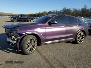 2019 BMW X4 M40i with VIN 5UXUJ5C5XK9A33168, listed as a Copart auction lot 81072244 with 31,720 mi miles and Salvage Title. Bid and sale history available at carsss.com. Image 1.