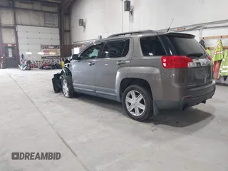 2010 GMC Terrain SLT-1 z VIN 2CTFLGEYXA6230148, wystawiony jako IAAI lot #42353281 z przebiegiem 186 553 mil mil oraz . Historia ofert i sprzedaży dostępna na DreamBid. Obrazek 3.