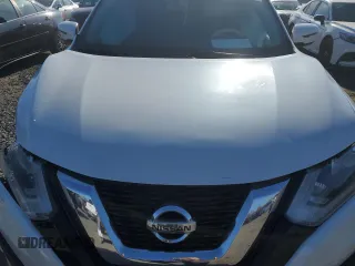 2017 Nissan Rogue SV with VIN KNMAT2MT1HP538429, listed as a Copart auction lot 82020814 with 0 mi miles and Salvage Title. Bid and sale history available at carsss.com. Image 12.