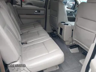 2007 Ford Expedition EL Limited with VIN 1FMFK19537LA89141, listed as a IAAI auction lot 41583578 with 232,462 mi miles. Bid and sale history available at carsss.com. Image 8.