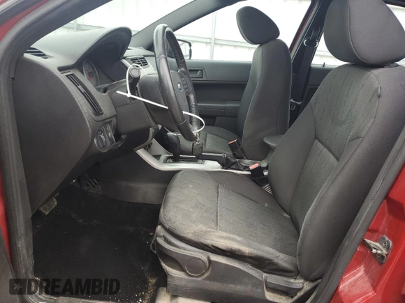 2011 Ford Focus SE with VIN 1FAHP3FNXBW188129, listed as a Copart auction lot 68641934 with 106,264 mi miles and Non Repairable. Bid and sale history available at carsss.com. Image 7.