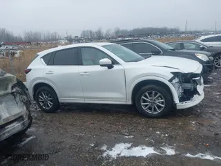 2024 Mazda CX-5 2.5 S Preferred Package with VIN JM3KFBCL6R0474449, listed as a IAAI auction lot 41491211 with 5,328 mi miles. Bid and sale history available at carsss.com. Image 13.
