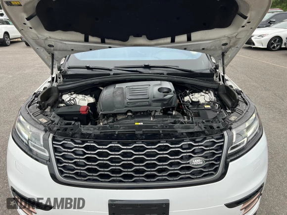 2021 Land Rover Range Rover Velar R-Dynamic S z VIN SALYT2EX7MA313650, wystawiony jako Copart lot #60939325 z przebiegiem 138 864 mil mil oraz Czysty tytuł • Clean title. Historia ofert i sprzedaży dostępna na DreamBid. Obrazek 8.