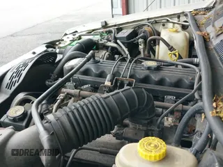 1997 Jeep Grand Cherokee Laredo z VIN 1J4GZ58S7VC737980, wystawiony jako IAAI lot #42256142 z przebiegiem 188 958 mil mil oraz . Historia ofert i sprzedaży dostępna na DreamBid. Obrazek 12.