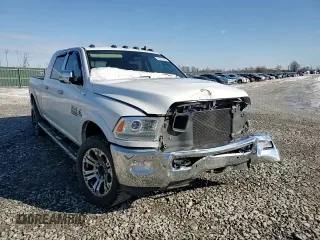 2016 Ram 2500 Laramie z VIN 3C6UR5NL6GG260634, wystawiony jako Copart lot #88674495 z przebiegiem 269 020 mil mil oraz Szkoda całkowita • Salvage title. Historia ofert i sprzedaży dostępna na DreamBid. Obrazek 11.
