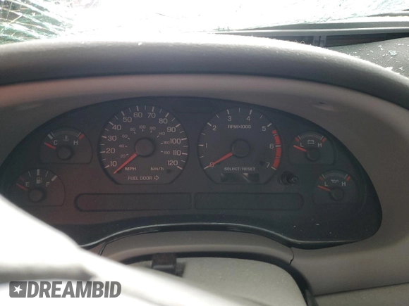 2003 Ford Mustang Standard z VIN 1FAFP40433F371497, wystawiony jako Copart lot #58476325 z przebiegiem Nie podano mil oraz Szkoda całkowita • Salvage title. Historia ofert i sprzedaży dostępna na DreamBid. Obrazek 9.