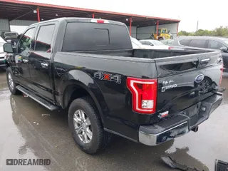 2015 Ford F-150 XLT with VIN 1FTEW1EGXFKD34324, listed as a IAAI auction lot 41901462 with 186,489 mi miles. Bid and sale history available at carsss.com. Image 3.