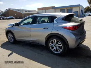 2018 Infiniti QX30 Luxury z VIN SJKCH5CP8JA049208, wystawiony jako Copart lot #54795885 z przebiegiem 46 993 mil mil oraz Szkody całkowita. Historia ofert i sprzedaży dostępna na DreamBid. Obrazek 2.