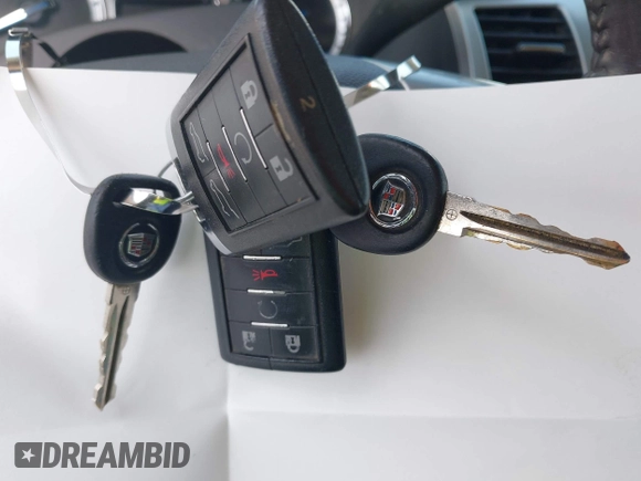 2013 Cadillac Escalade z VIN 1GYS4EEJ1DR298114, wystawiony jako IAAI lot #42374071 z przebiegiem 146 433 mil mil oraz . Historia ofert i sprzedaży dostępna na DreamBid. Obrazek 11.