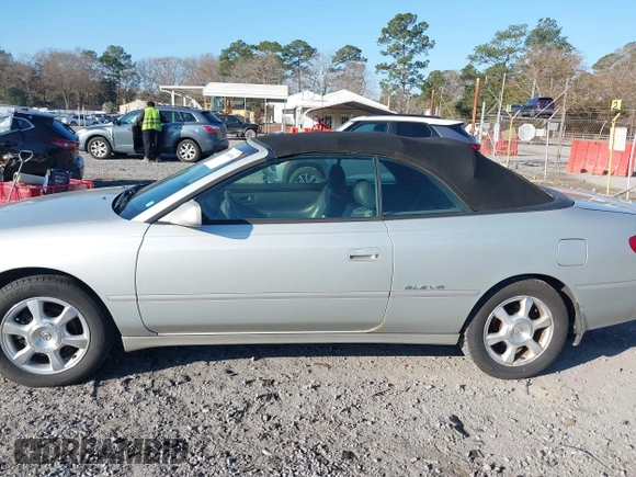 2003 Toyota Solara SE with VIN 2T1FF28P73C885622, listed as a IAAI auction lot 41458890 with 285,520 mi miles. Bid and sale history available at carsss.com. Image 14.