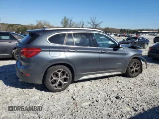 2018 BMW X1 xDrive28i with VIN WBXHT3C34J5K30584, listed as a Copart auction lot 44604363 with 42,208 mi miles. Bid and sale history available at carsss.com. Image 3.