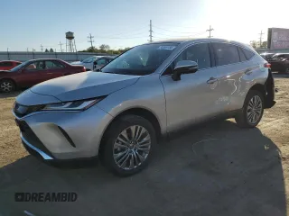 2022 Toyota Venza LE with VIN JTEAAAAH9NJ087356, listed as a Copart auction lot 74365184 with 38,094 mi miles and Salvage Title. Bid and sale history available at carsss.com. Image 1.