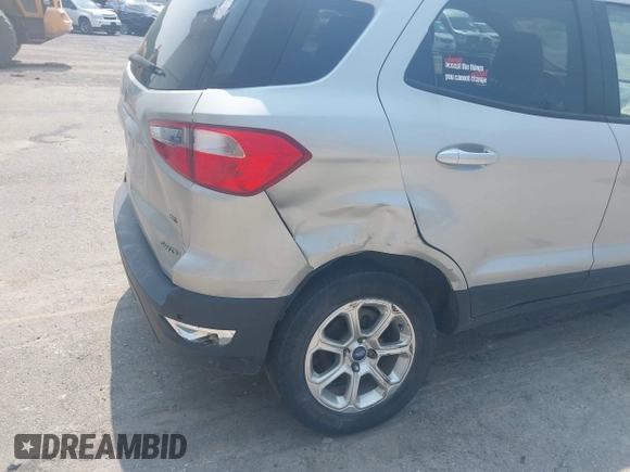 2018 Ford EcoSport SE z VIN MAJ6P1UL5JC188293, wystawiony jako IAAI lot #42338926 z przebiegiem 186 773 mil mil oraz . Historia ofert i sprzedaży dostępna na DreamBid. Obrazek 6.