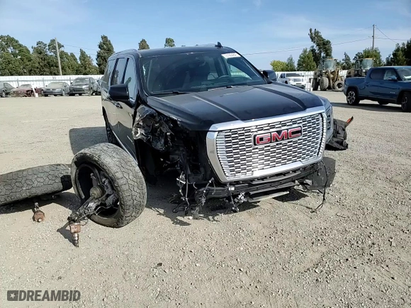 2023 GMC Yukon XL Denali with VIN 1GKS2JKT8PR424827, listed as a Copart auction lot 72160484 with 0 mi miles and Salvage Title. Bid and sale history available at carsss.com. Image 11.