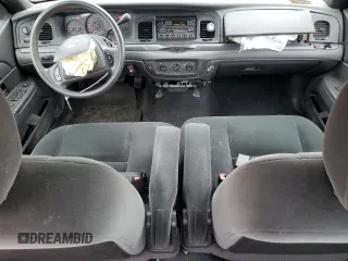 2004 Ford Police Interceptor Base w/3.27 Axle с VIN 2FAFP71W44X176581, выставлен на аукционе Copart как лот 58035125 с пробегом 166 615 миль миль и Списание • Salvage title. История ставок и продаж доступна на DreamBid. Изображение 8.