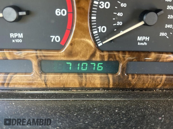 1995 Jaguar XJ with VIN SAJHX174XSC738291, listed as a Copart auction lot 87054224 with 71,076 mi miles and Clean title. Bid and sale history available at DreamBid. Image 8.